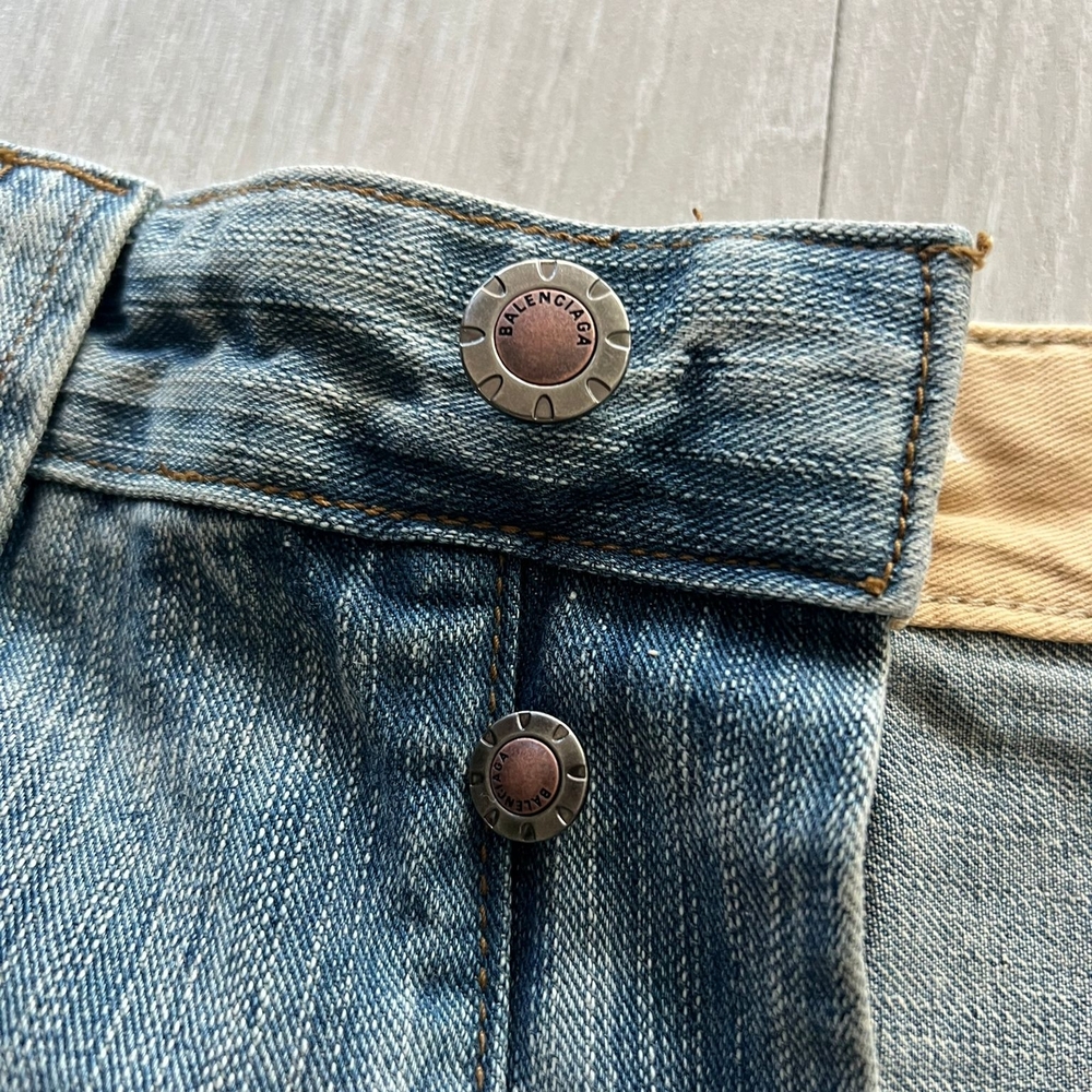 Balenciaga Men's Washed Blue Logo Wide-Leg Jeans - Picture 9 of 12